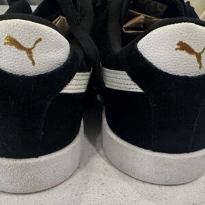 Puma Smash v2 Suede Black White Gold Sneakers Men’s 9.5 EU 42.5 SoftFoam